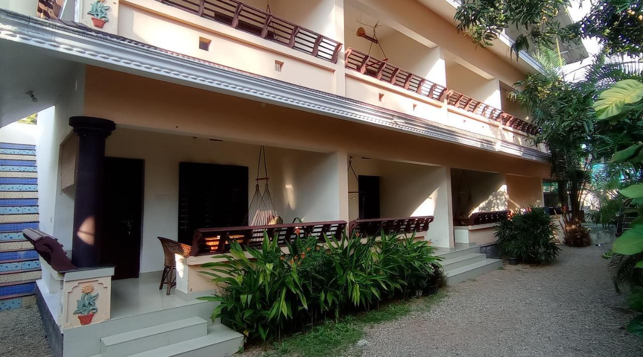 Mad About Coco Yoga & Beach Retreat Varkala Zewnętrze zdjęcie